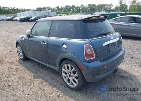 2010 Mini Cooper S from USA, damaged, VIN WMWMF7C54ATZ74321